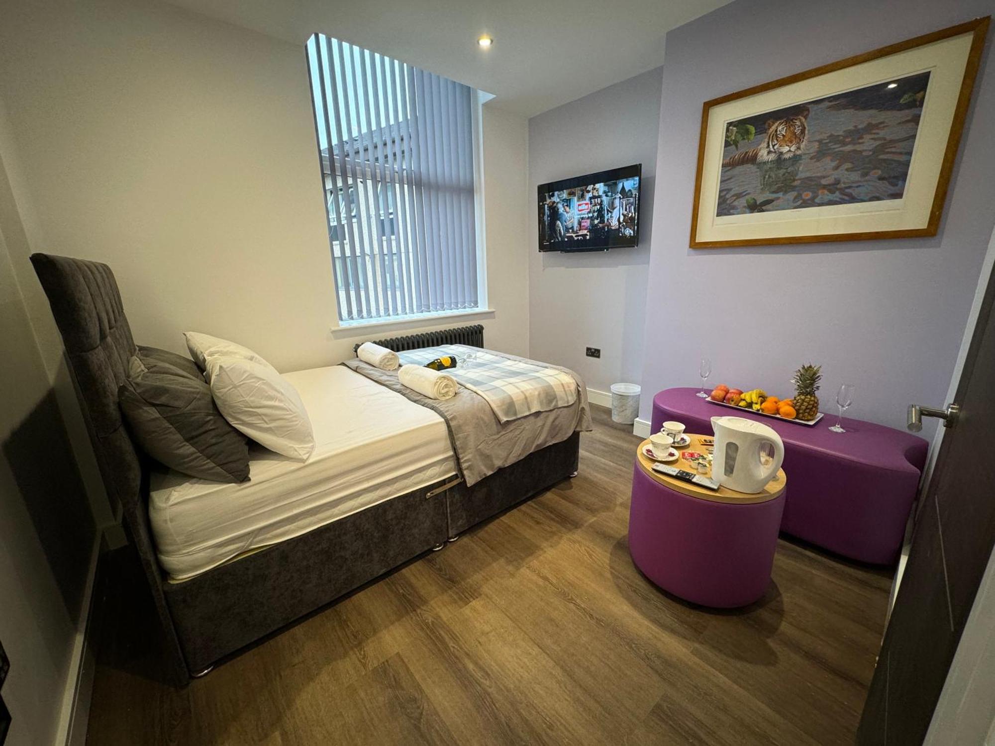 Southgate Luxury Apartments Elland Kültér fotó