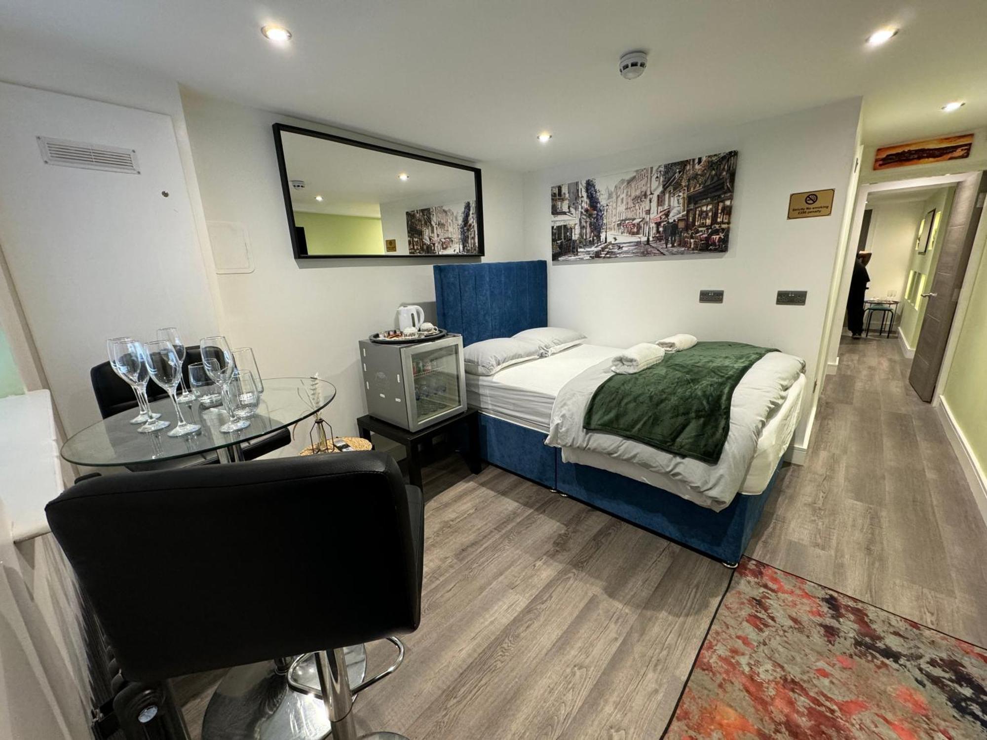 Southgate Luxury Apartments Elland Kültér fotó