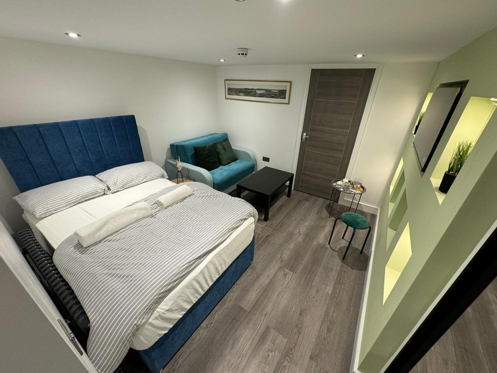 Southgate Luxury Apartments Elland Kültér fotó
