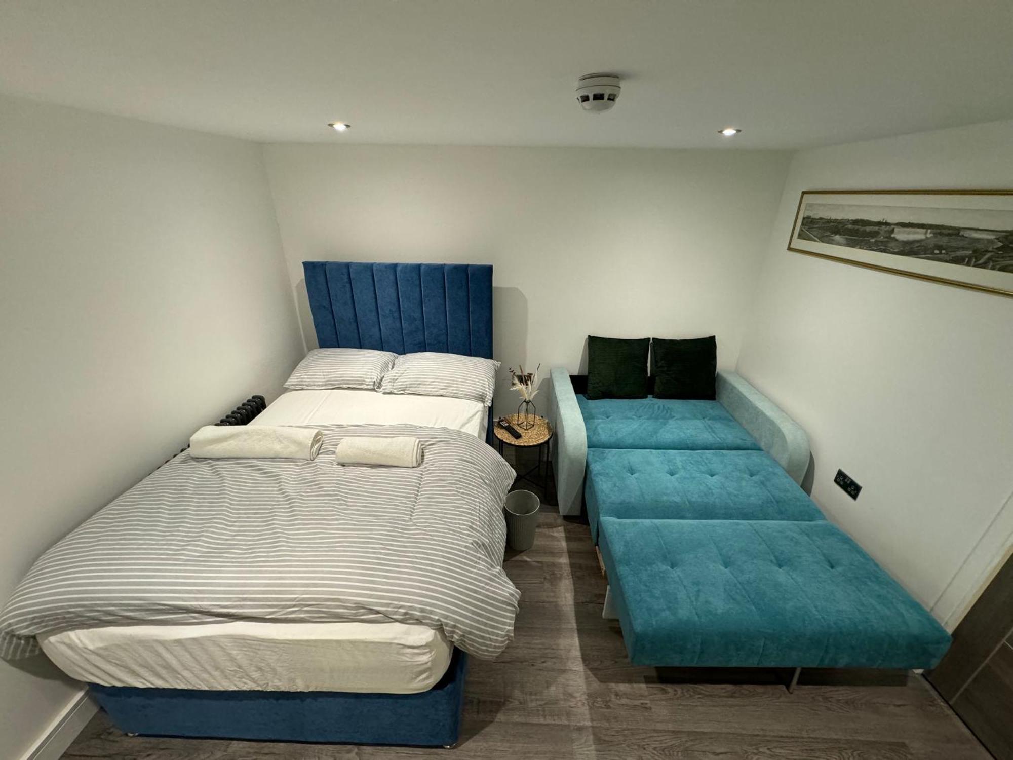 Southgate Luxury Apartments Elland Kültér fotó