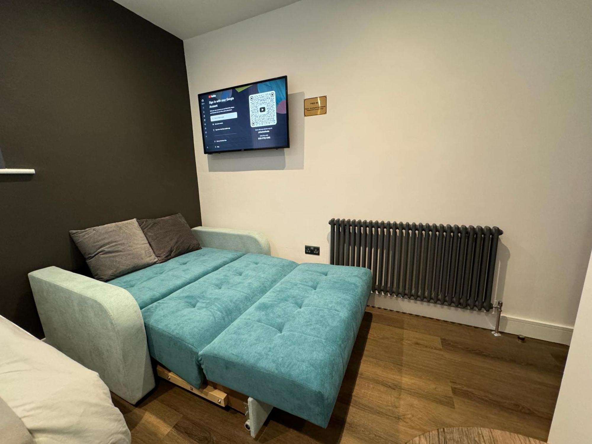 Southgate Luxury Apartments Elland Kültér fotó