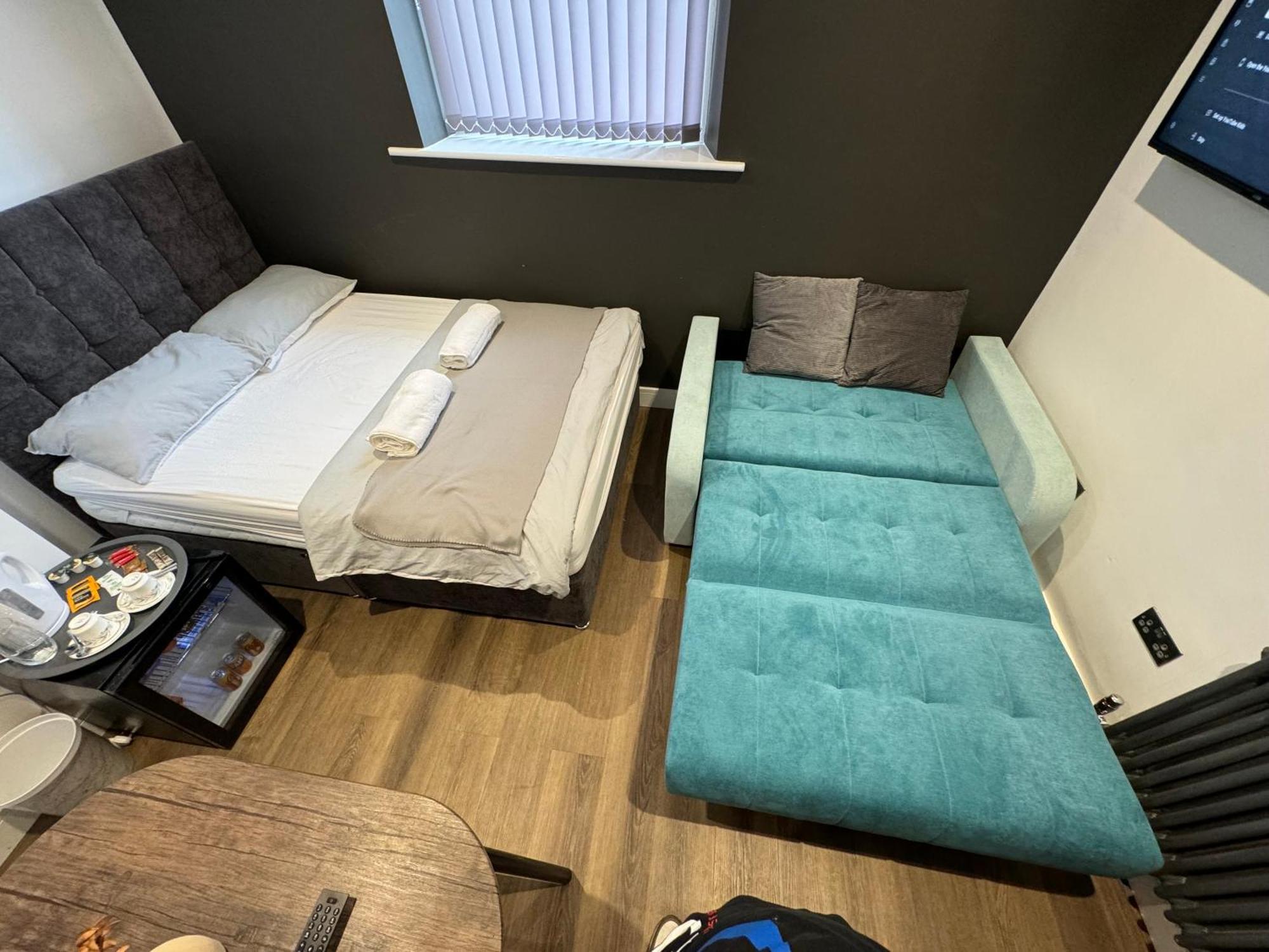 Southgate Luxury Apartments Elland Kültér fotó