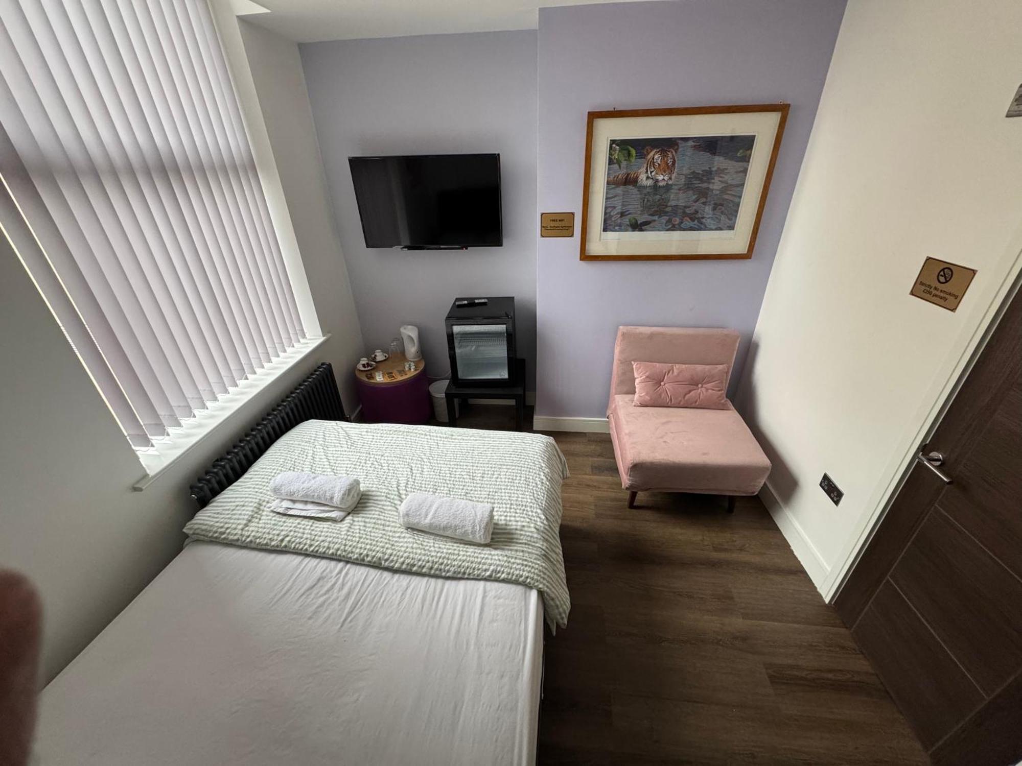 Southgate Luxury Apartments Elland Kültér fotó